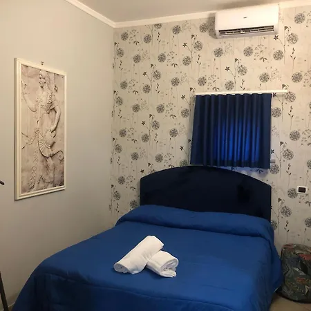 Serena 3* Nápoly