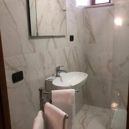 Serena 3* Nápoly