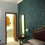 Hotel Serena Naples