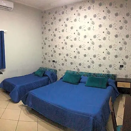Отель Serena 3*