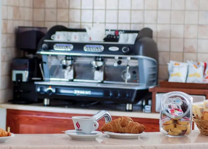 Ξενοδοχείο Serena 3*